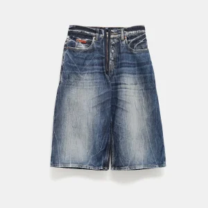 Vaquero corto con cremallera