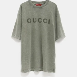 Camiseta con bordado para hombre