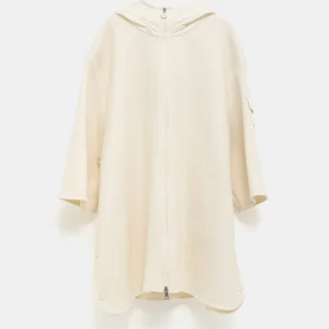 Capa con capucha para mujer