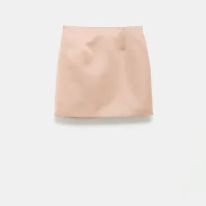 Falda tubo corta