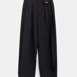 Pantalón con bolsillo para hombre