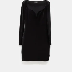 Vestido de escote corazón para mujer