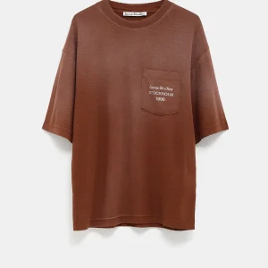 Camiseta con bolsillo y logo para mujer