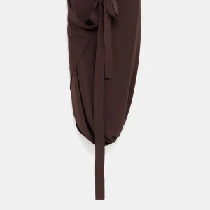 Falda de viscosa drapeada