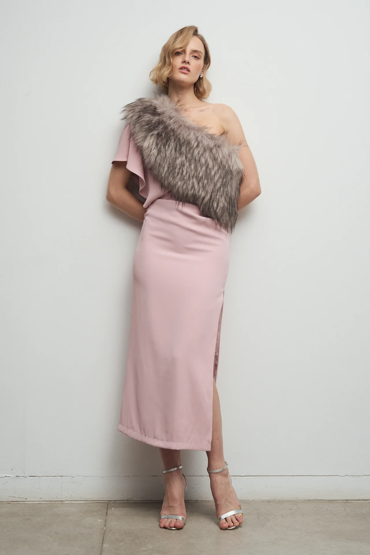 Estola Leah Gris 路 Lady B 路 - Imagen 5