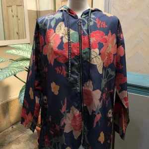 Chaqueta Impermeable Italiana 2032