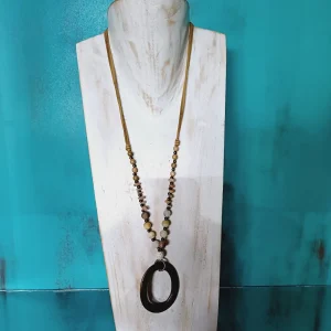 Collar de Cuerda, piedras y Madera BCN005