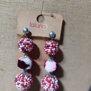 Aretes de Pompones BCN056