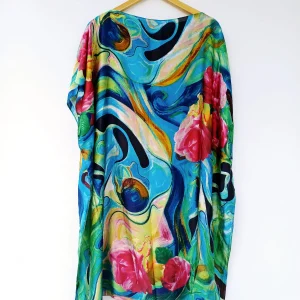 Túnica de seda estampada con rosas verde