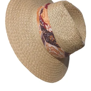 Sombrero beige tejido YG13