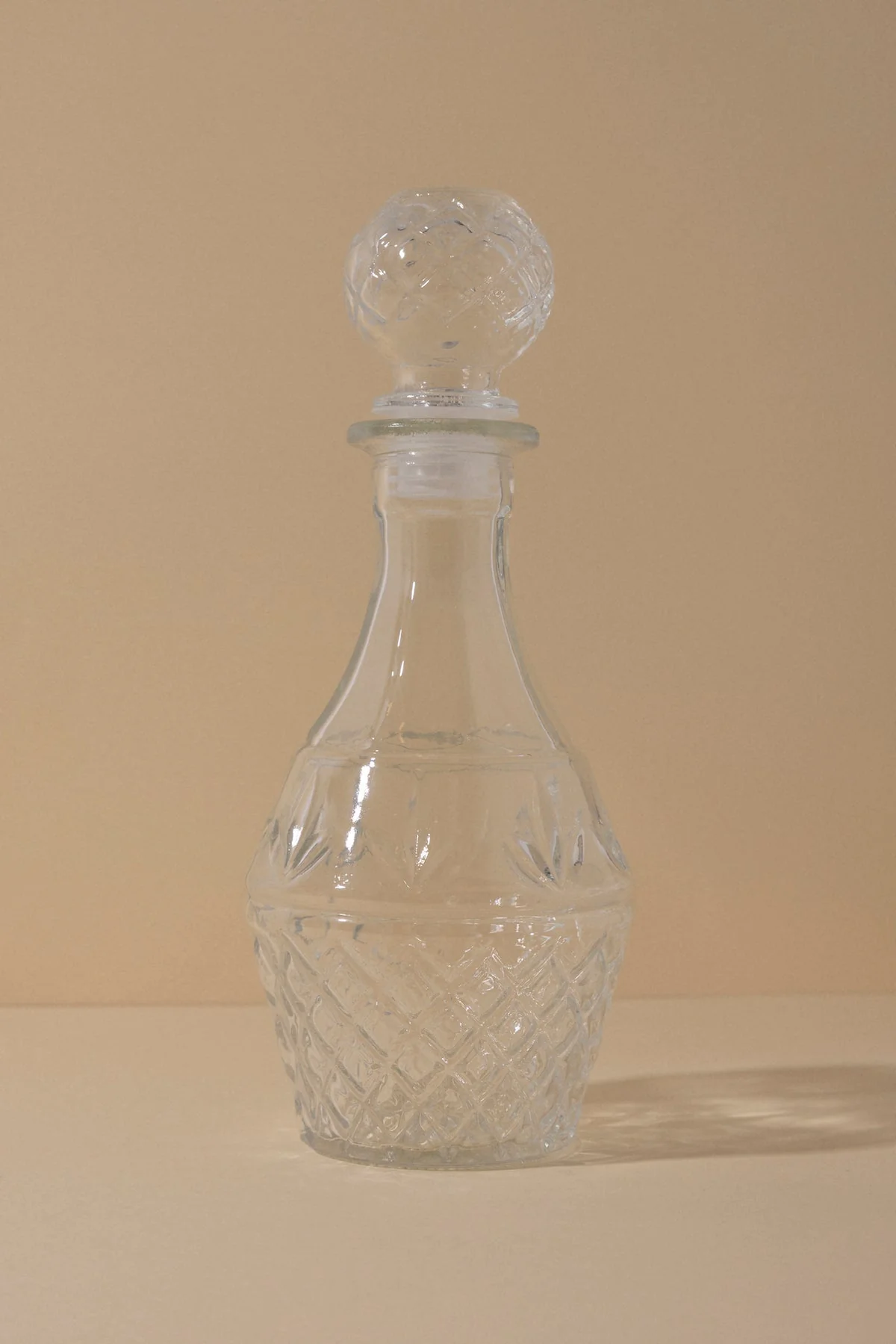 Botella / Jarron de Vidrio Tallado Mindy 路 Deco 路