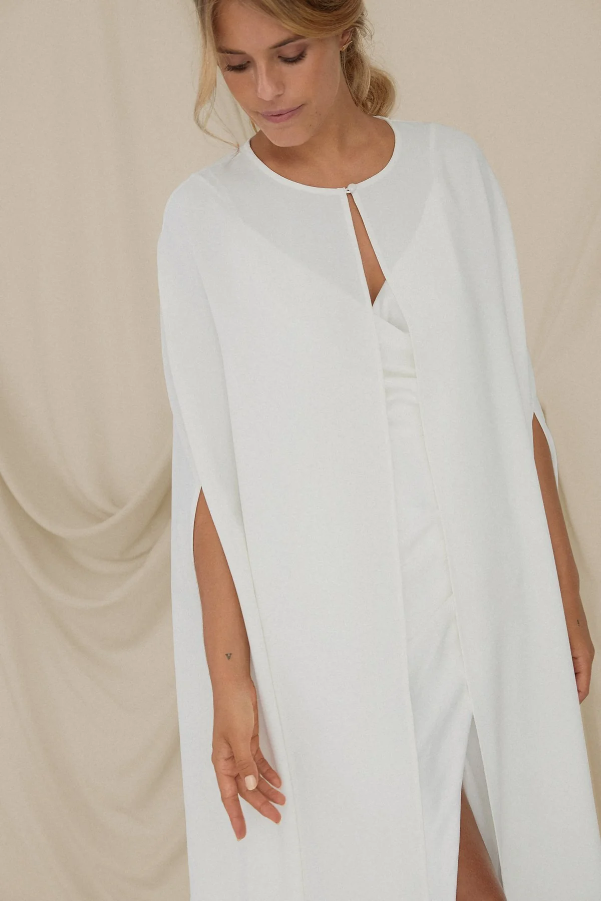 Capa Aria Novias 路 LOVE 路 - Imagen 4