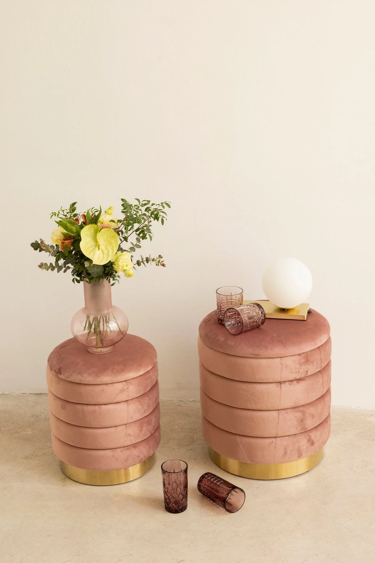 Lampara de mesa Gatsby Dorada 路 Deco 路 - Imagen 4