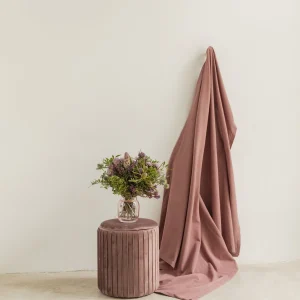 Puf Baul Eugenie Rosa Antique · Deco ·