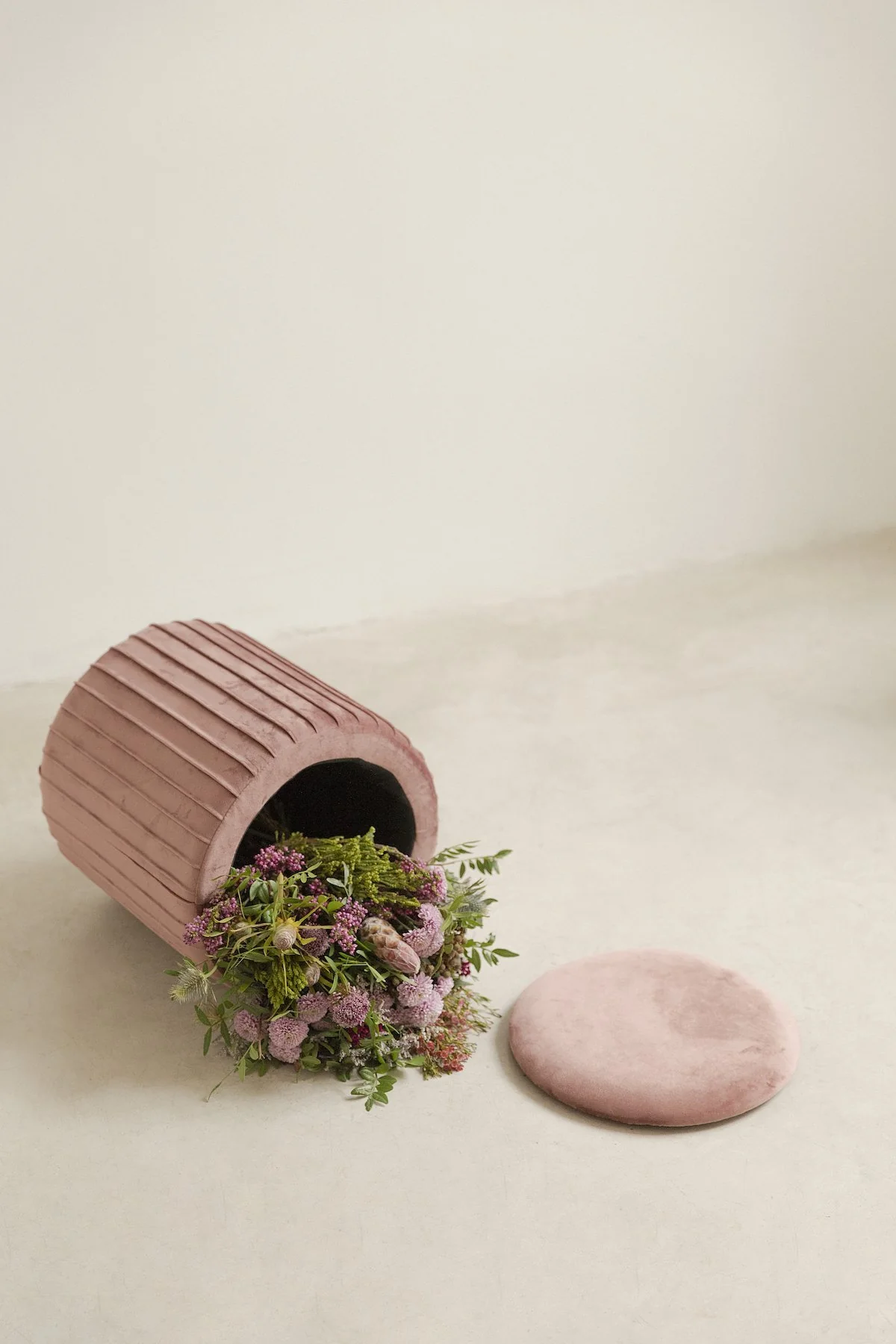Puf Baul Eugenie Rosa Antique 路 Deco 路 - Imagen 4