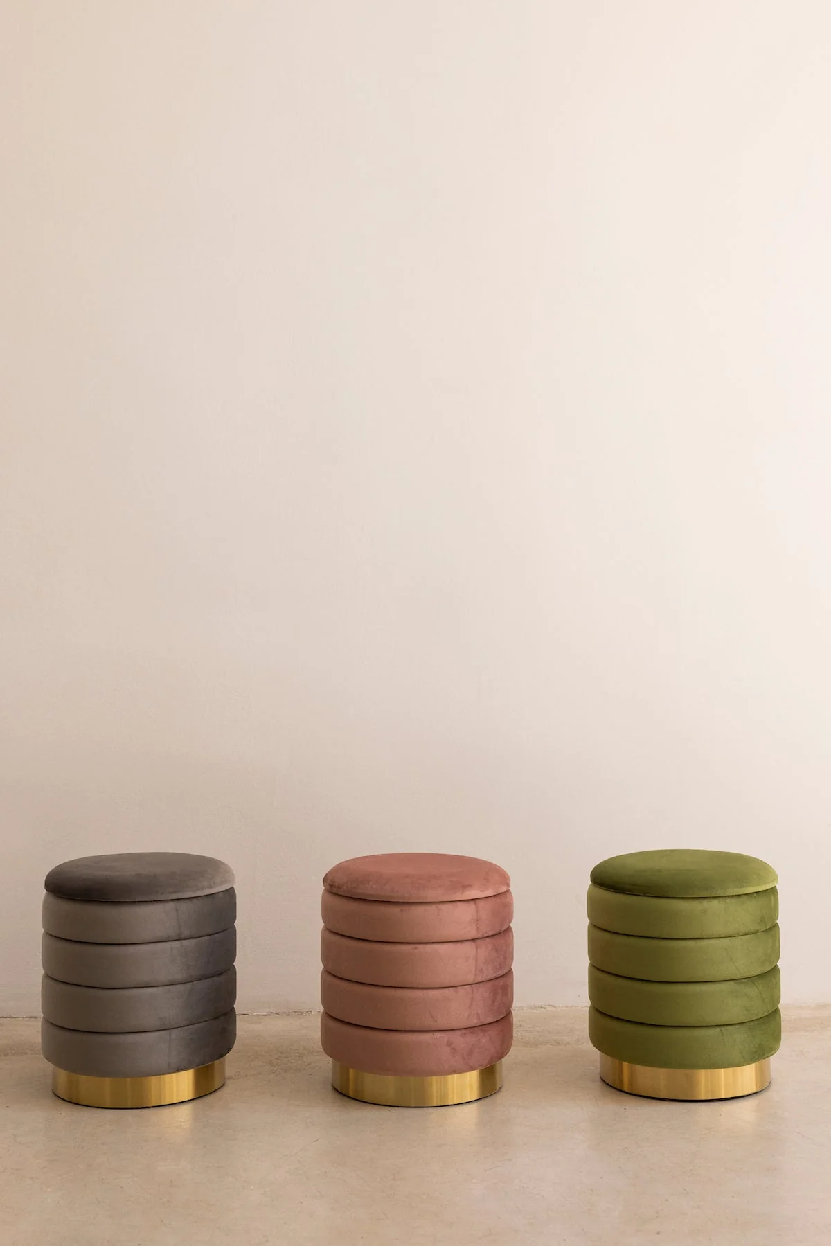 Puf Brianda Gris Pequeño · Deco · - Imagen 5