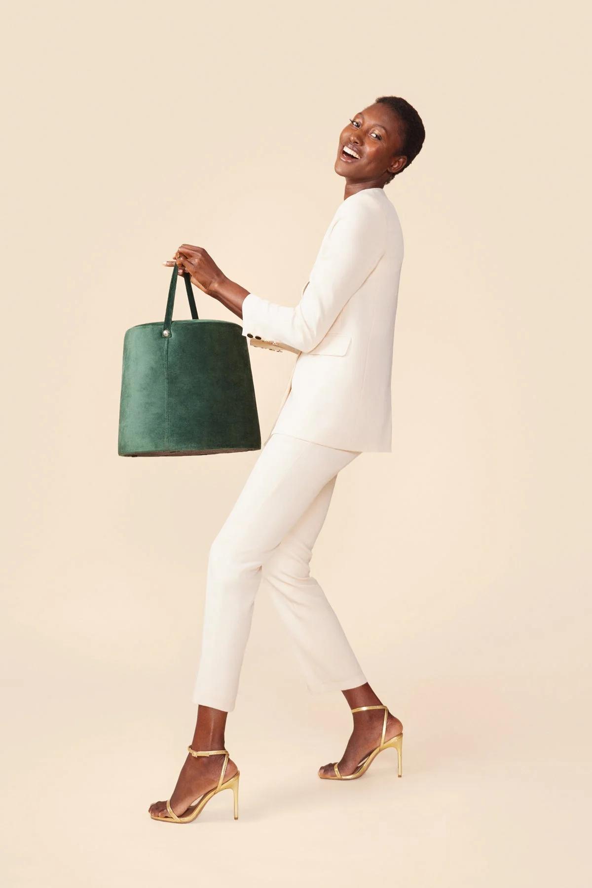 Puf Melinda Verde 路 Deco 路 - Imagen 6