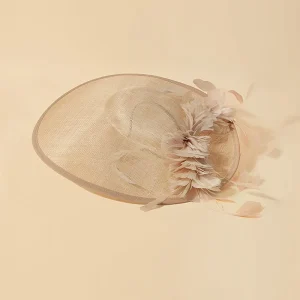 Tocado Beige Plumas